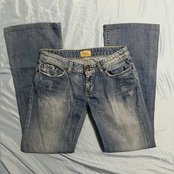 BKE Stretch - Picture 2 of 3